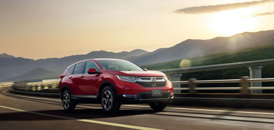  Honda CR-V Hybrid 2018 года  (JP) (фото 5 из 11)